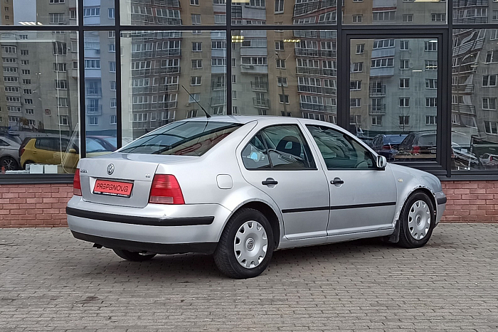 Volkswagen Bora, Бензин, 1.6, Механическая, Передний привод, Седан - 5
