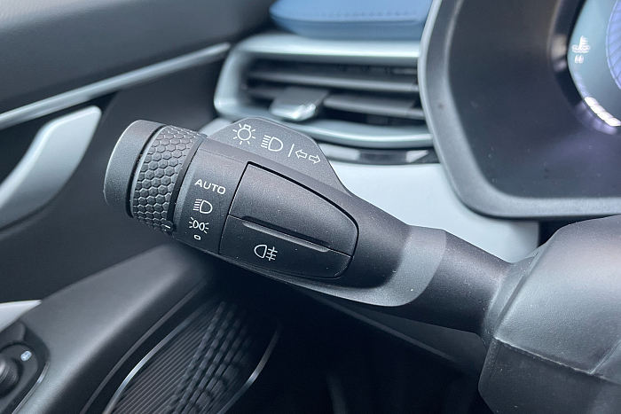 Geely Emgrand, Бензин, 1.5, Автомат, Передний привод, Седан - 14