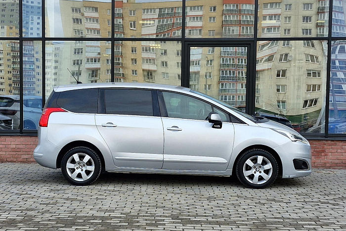 Peugeot 5008, Дизель, 1.6, Механическая, Передний привод, Минивэн - 7