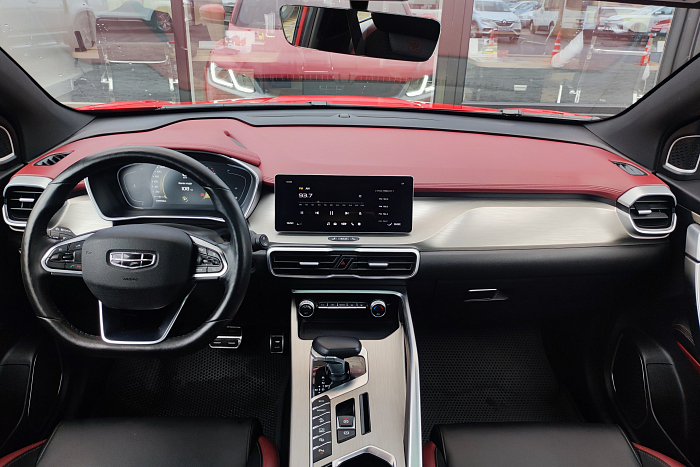 Geely Coolray, Бензин, 1.5, Робот, Передний привод, Внедорожник - 8