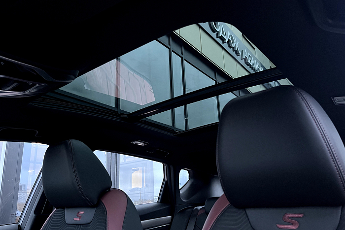 Geely Coolray, Бензин, 1.5, Робот, Передний привод, Внедорожник - 16