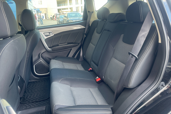 Geely Emgrand X7, Бензин, 2.0, Автомат, Передний привод, Внедорожник - 13