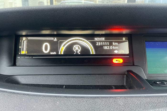 Renault Grand Scenic, Дизель, 1.5, Механическая, Передний привод, Минивэн - 24