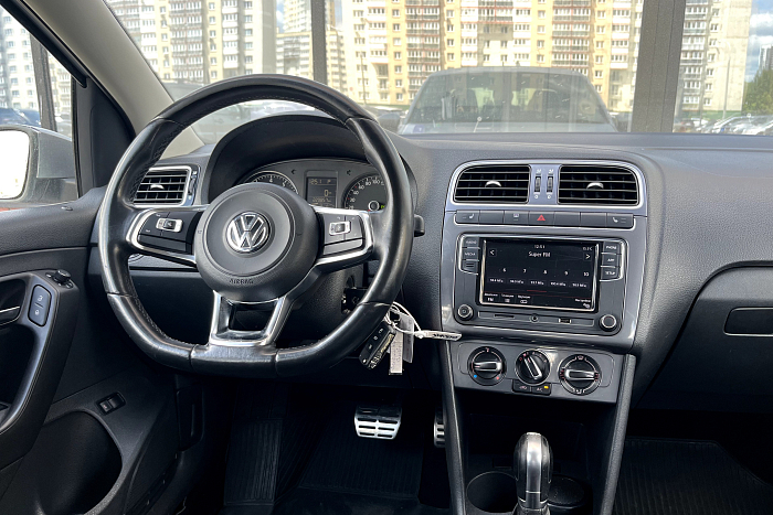 Volkswagen Polo Sedan, Бензин, 1.6, Автомат, Передний привод, Седан - 7