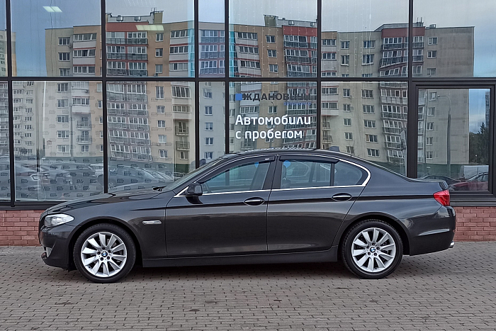 BMW 5, Бензин, 3.0, Автомат, Задний привод, Седан - 6