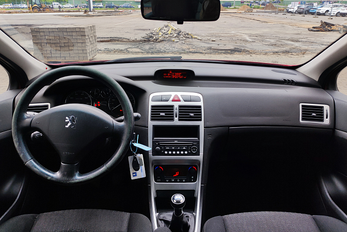 Peugeot 307, Бензин, 1.6, Механическая, Передний привод, Универсал - 8