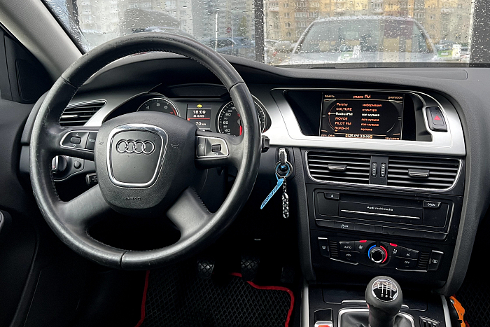 Audi A4 B8, Бензин, 1.8, Механическая, Передний привод, Универсал - 9