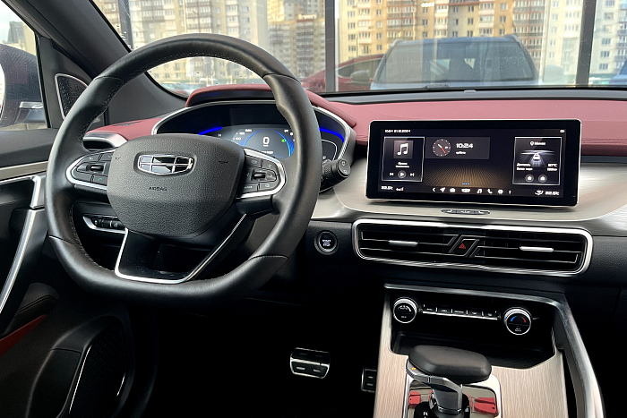 Geely Coolray, Бензин, 1.5, Робот, Передний привод, Внедорожник - 7