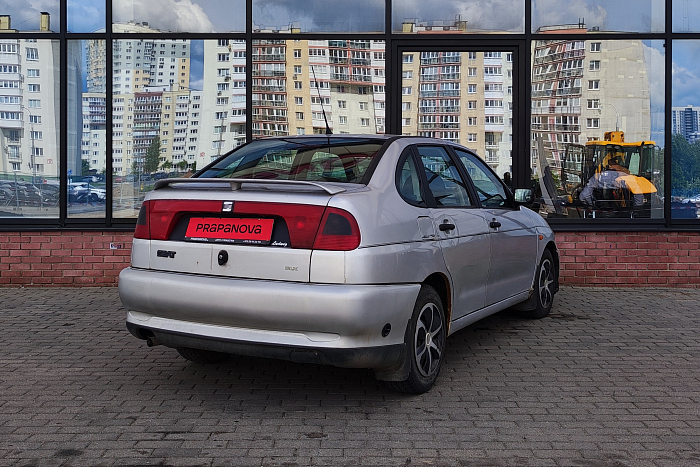 SEAT Cordoba, Газ-бензин, 1.6, Механическая, Передний привод, Седан - 4