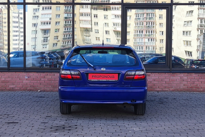 Nissan Almera, Бензин, 1.4, Механическая, Передний привод, Хэтчбек - 5
