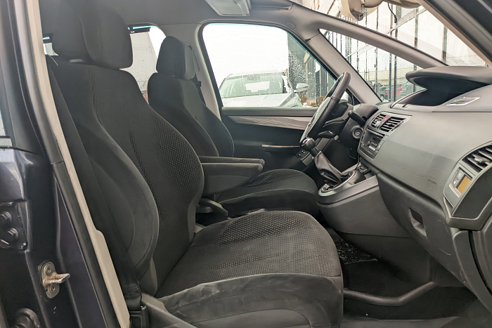 Citroen C4 Grand Picasso, Дизель, 1.6, Механическая, Передний привод, Минивэн - 12
