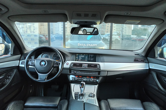 BMW 5, Бензин, 3.0, Автомат, Задний привод, Седан - 8
