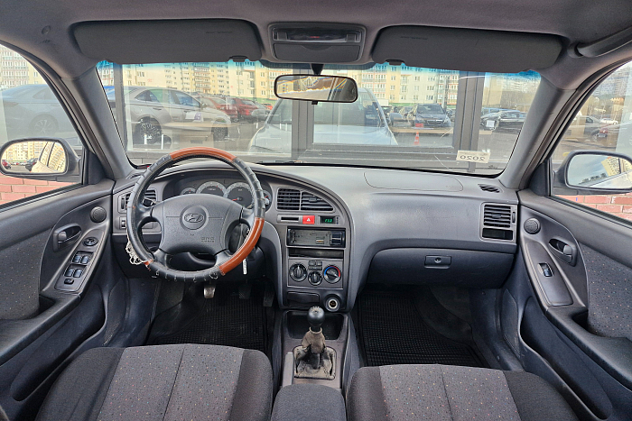 Hyundai Elantra, Дизель, 2.0, Механическая, Передний привод, Седан - 8