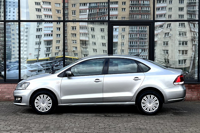 Volkswagen Polo Sedan, Бензин, 1.6, Автомат, Передний привод, Седан - 5