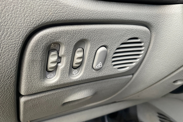 Renault Megane Scenic, Дизель, 1.9, Механическая, Передний привод, Хэтчбек - 18