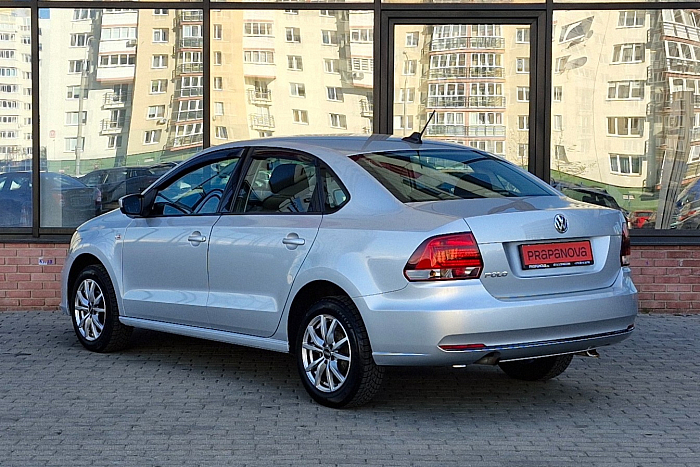 Volkswagen Polo Sedan, Бензин, 1.6, Механическая, Передний привод, Седан - 5