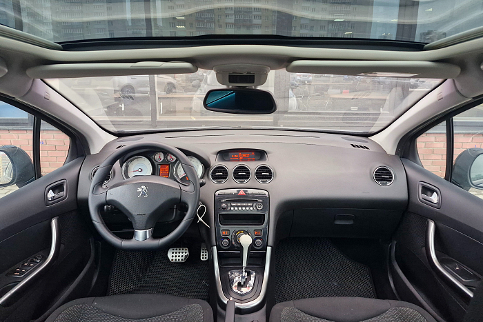 Peugeot 308, Бензин, 1.6, Автомат, Передний привод, Хэтчбек - 8