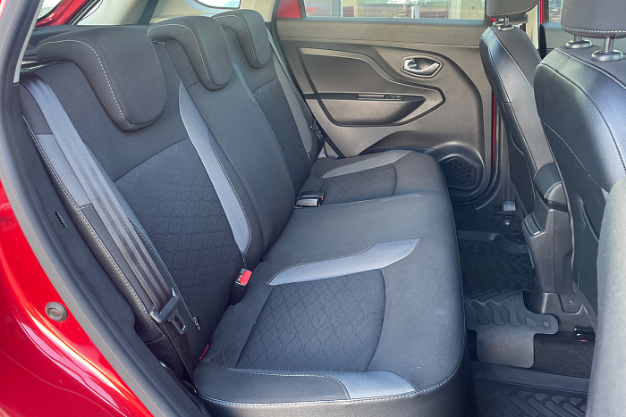 Lada Xray Cross, Бензин, 1.8, Механическая, Передний привод, Хэтчбек - 12