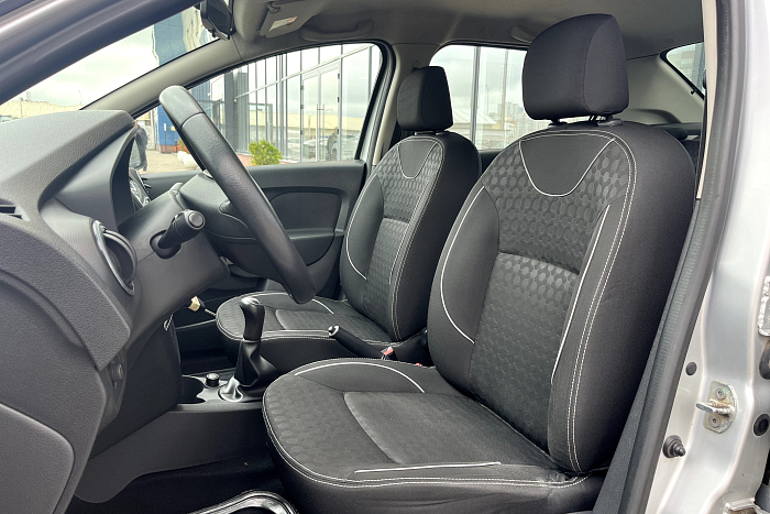 Renault Logan, Бензин, 1.6, Механическая, Передний привод, Седан - 8