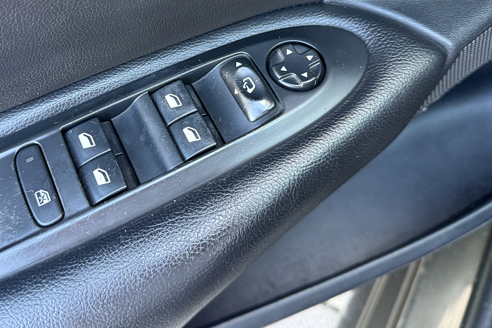 Citroen C4, Бензин, 1.6, Автомат, Передний привод, Седан - 19