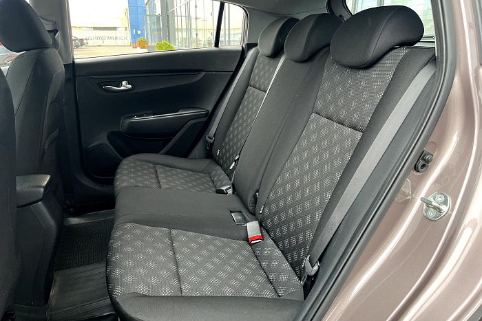 Kia Rio X-line, 1.6, Автомат, Передний привод, Хэтчбек - 11