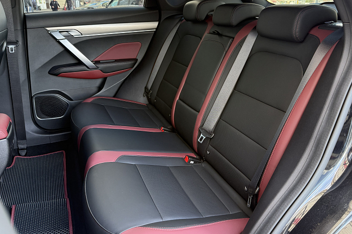 Belgee X50, Бензин, 1.5, Робот, Передний привод, Внедорожник - 13