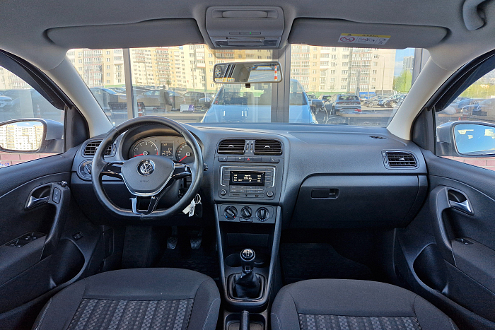 Volkswagen Polo Sedan, Бензин, 1.6, Механическая, Передний привод, Седан - 8