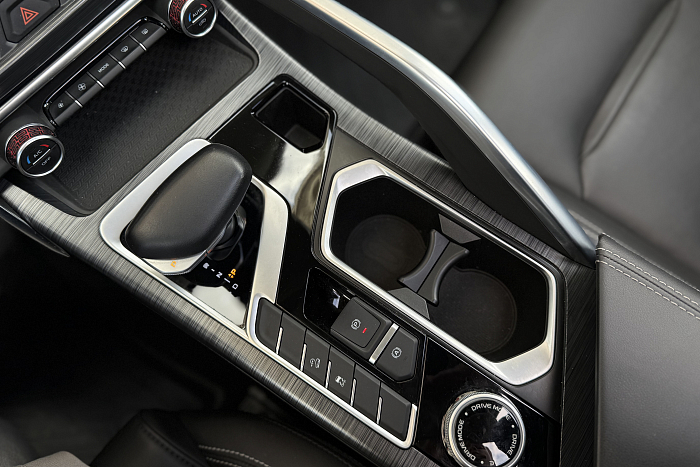 Geely Tugella, Бензин, 2.0, Автомат, Полный привод, Внедорожник - 20