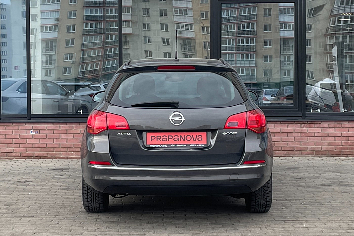 Opel Astra, Дизель, 1.6, Механическая, Передний привод, Универсал - 6