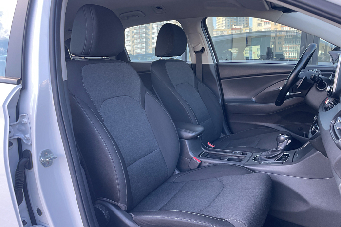 Hyundai  I30 , Дизель, 1.6, Робот, Передний привод, Универсал - 11