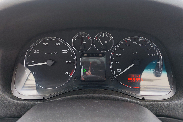Peugeot 307, Бензин, 1.6, Механическая, Передний привод, Универсал - 14