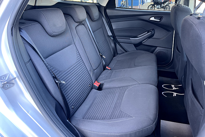 Ford Focus, Дизель, 1.5, Робот, Передний привод, Универсал - 10