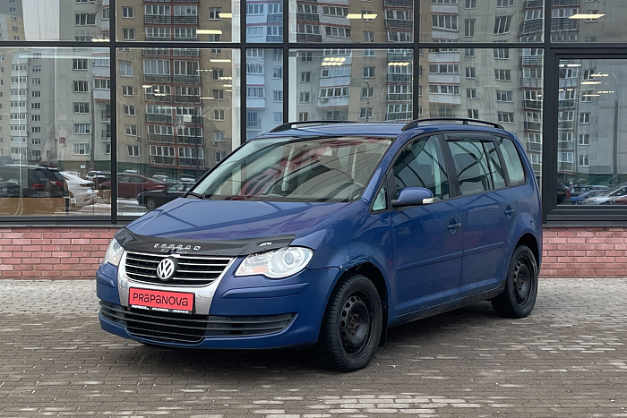 Volkswagen  Touran, Дизель, 1.9, Механическая, Передний привод, Минивэн