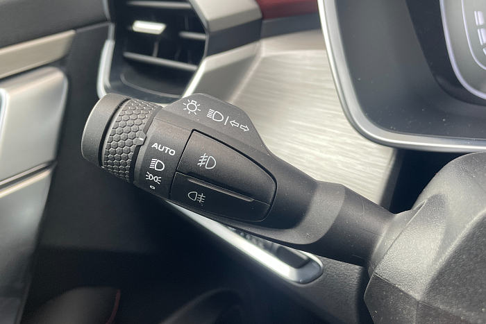 Geely Coolray, Бензин, 1.5, Робот, Передний привод, Внедорожник - 15