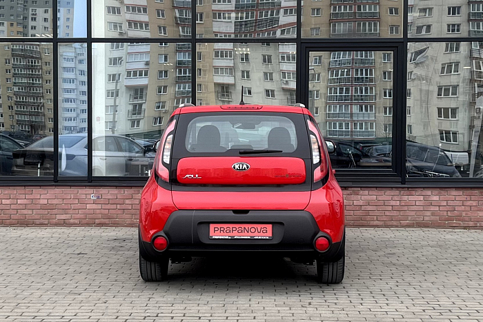 Kia Soul, Бензин, 1.6, Механическая, Передний привод, Хэтчбек - 4
