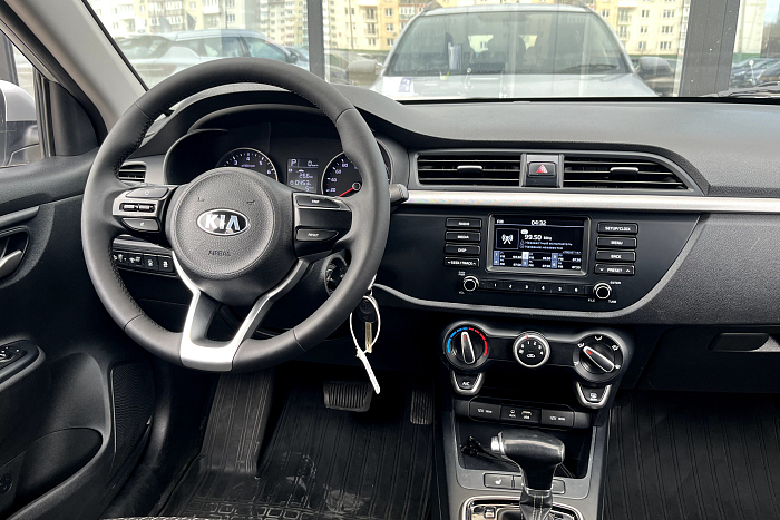 Kia Rio X-line, Бензин, 1.6, Автомат, Передний привод, Хэтчбек - 7