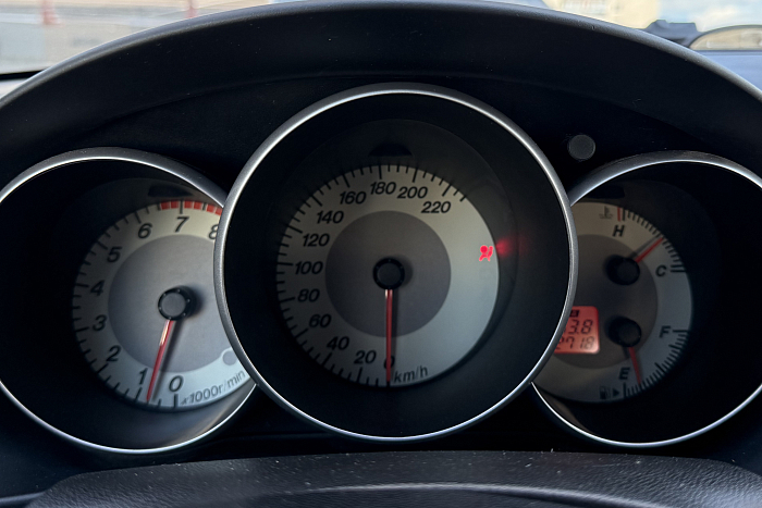 Mazda 3 BK, Бензин, 1.6, Механическая, Передний привод - 18