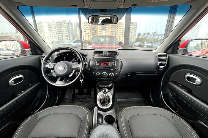 Kia Soul, Бензин, 1.6, Механическая, Передний привод, Хэтчбек - 6