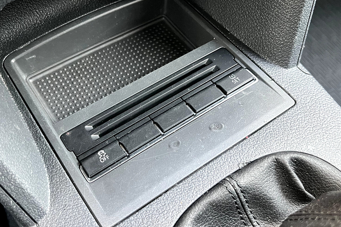 Volkswagen Touran, Дизель, 1.6, Механическая, Передний привод, Минивэн - 15