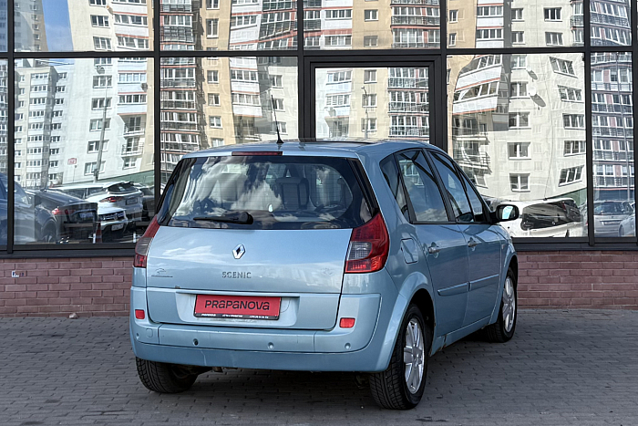 Renault  Scenic, Дизель, Механическая, Передний привод, Минивэн - 4