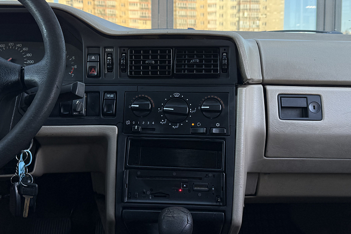 Volvo 850, Бензин, 2.5, Автомат, Передний привод, Седан - 15