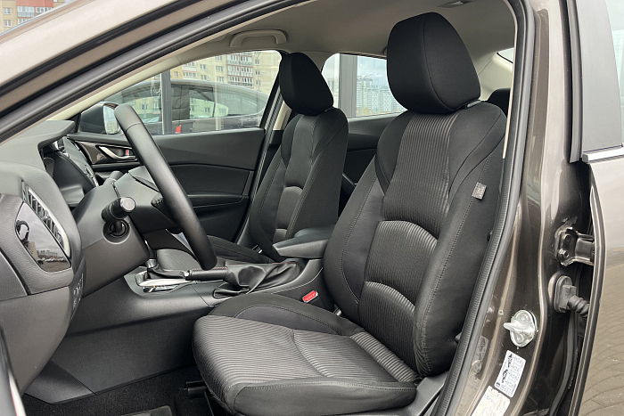 Mazda 3, Бензин, 1.6, Автомат, Передний привод, Седан - 8