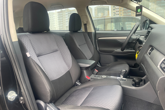 Mitsubishi Outlander, Бензин, 2.0, Вариатор, Полный привод, Кроссовер - 11