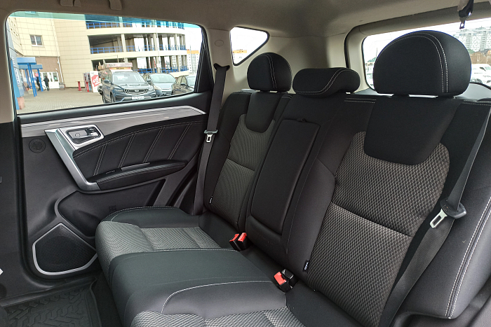 Geely Emgrand X7, Бензин, 2.0, Автомат, Передний привод, Кроссовер - 11