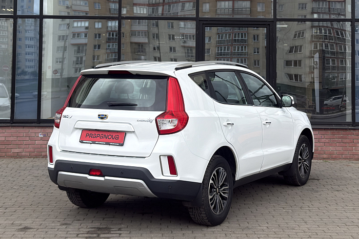 Geely Emgrand X7, Бензин, 2.0, Автомат, Передний привод - 4