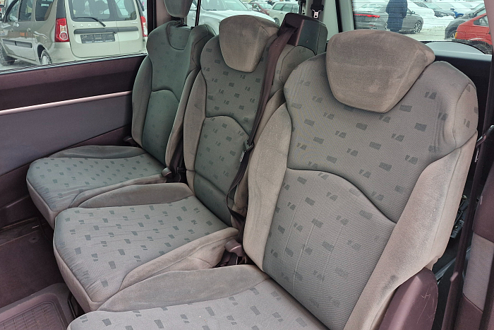 Peugeot 807, Дизель, 2.2, Механическая, Передний привод, Минивэн - 13