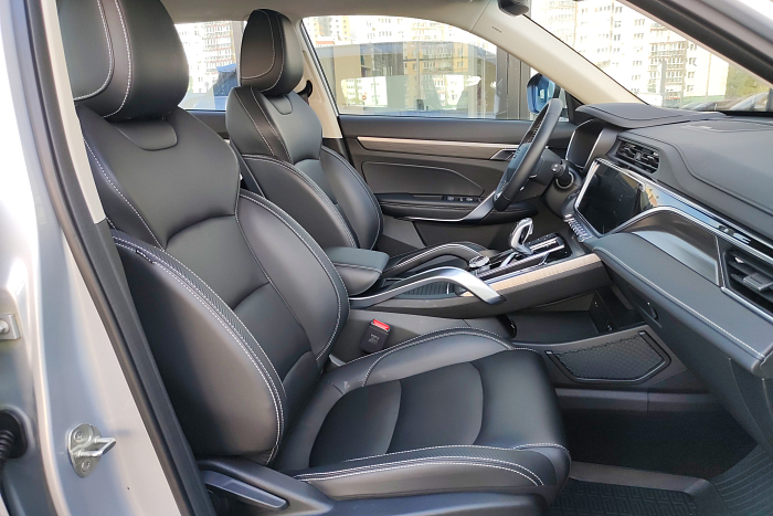 Geely Atlas Pro, Бензин, 1.5, Автомат, Передний привод, Внедорожник - 12