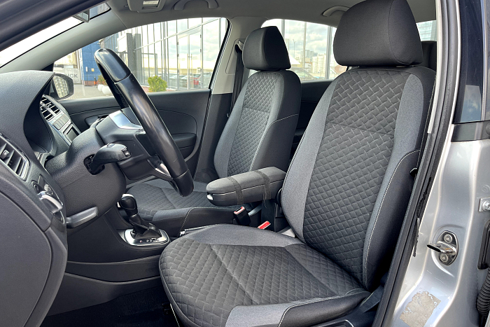 Volkswagen Polo Sedan, Бензин, 1.6, Автомат, Передний привод, Седан - 8