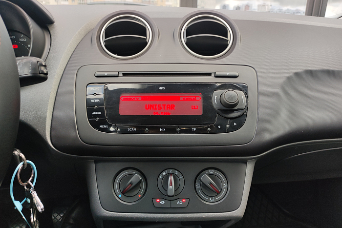 SEAT Ibiza, Дизель, 1.4, Механическая, Передний привод, Хэтчбек - 13