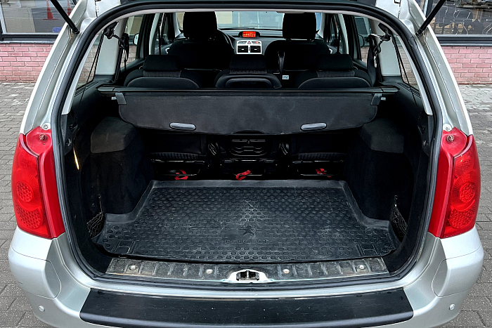 Peugeot 307, Бензин, 1.6, Механическая, Передний привод, Универсал - 17